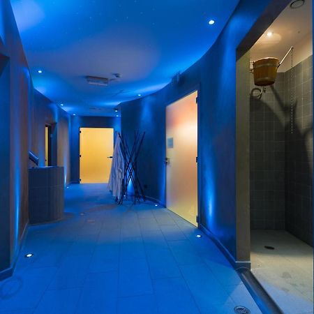 מדונה די קמפיליו Hotel St. Raphael מראה חיצוני תמונה