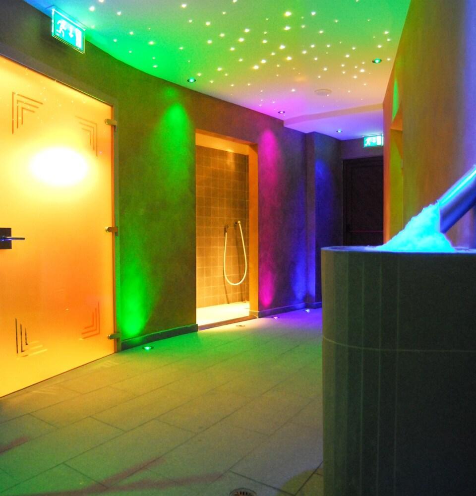 מדונה די קמפיליו Hotel St. Raphael מראה חיצוני תמונה